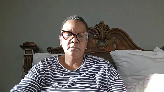 SEXYBOOBSNASS online show from December 2, 4:03 am