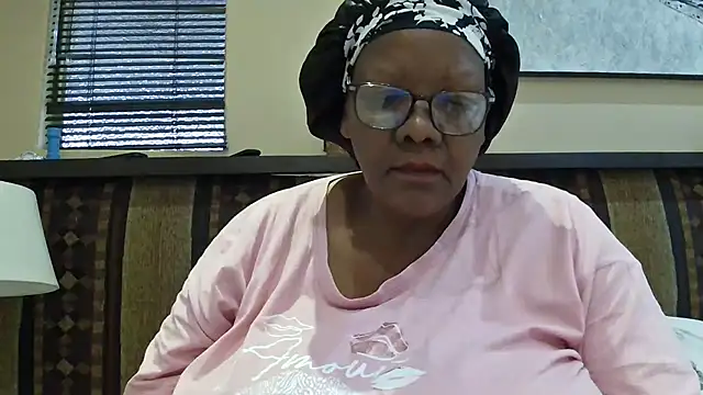 SEXYBOOBSNASS online show from September 12, 4:57 am