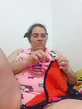 karlythothxh online show from November 1, 4:05 am