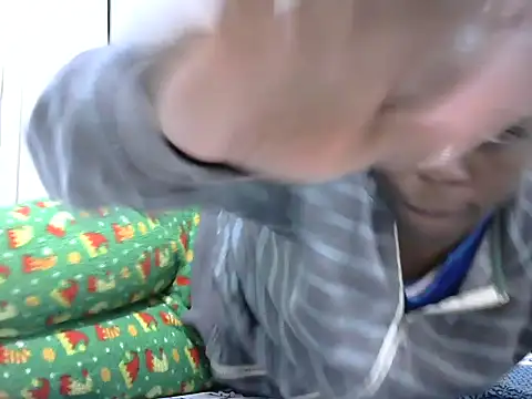 ebony medline online show from November 20, 6:53 pm