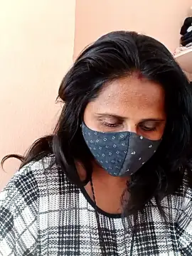 Indiantina online show from February 8, 9:35 am