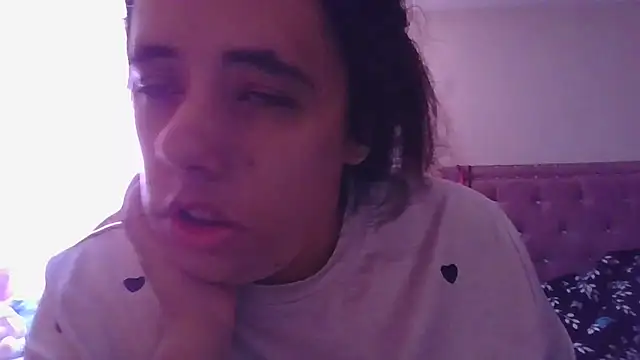 annarose19 online show from December 17, 4:00 pm