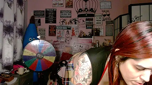 latinacubana online show from February 25, 4:55 am