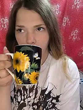 Zuli Kiska online show from June 10, 5:50 am