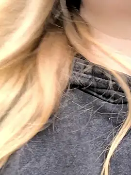 Zuli Kiska online show from April 22, 11:18 am