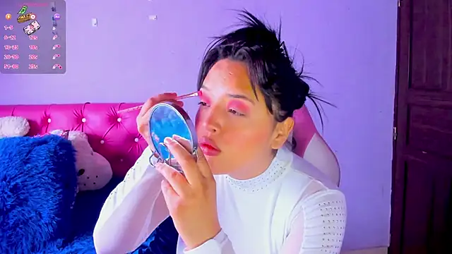 crissn0707 online show from February 25, 12:15 pm