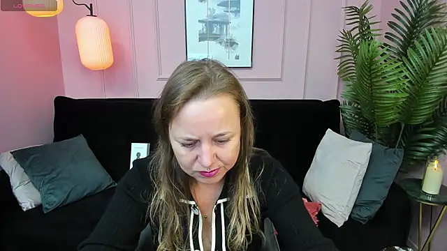 GabrielGold online show from September 18, 8:07 pm