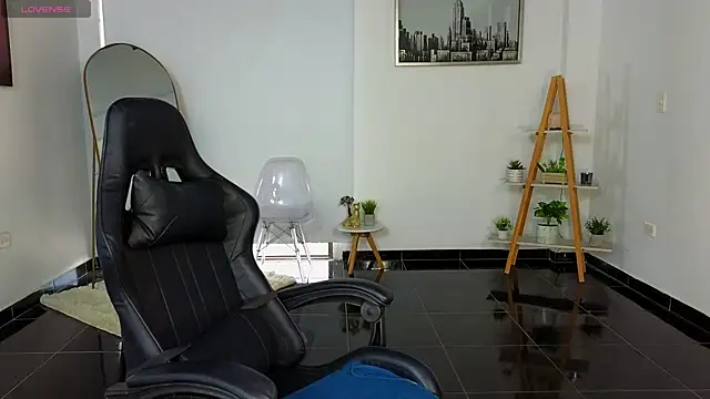 bella  adams online show from September 8, 10:09 pm