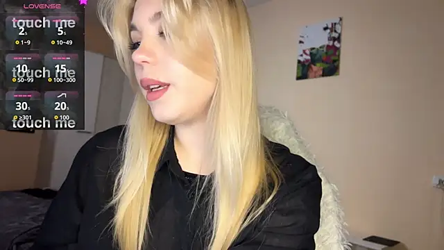 ariashaa online show from October 25, 2:14 pm