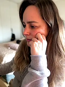 misslulipop online show from September 19, 9:25 pm