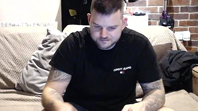 ShadowyIron online show from February 15, 9:47 pm