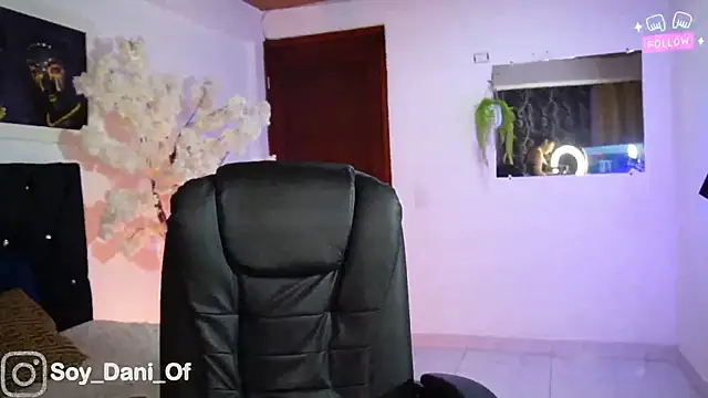 Soy Daniela online show from September 26, 10:40 pm