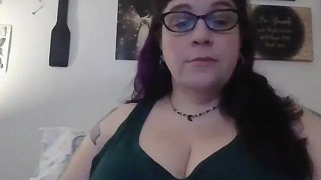 GothyBaby online show from March 4, 11:33 pm