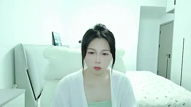 Sunset glow online show from November 2, 4:10 pm