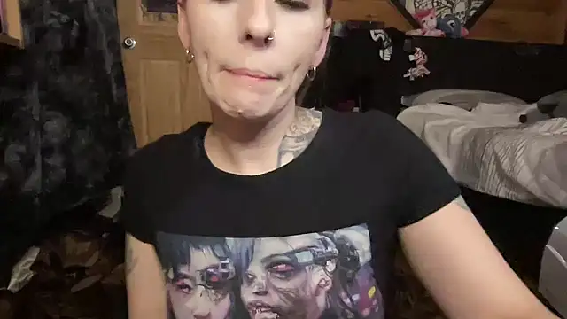 TeenyDoll online show from April 4, 2:54 am