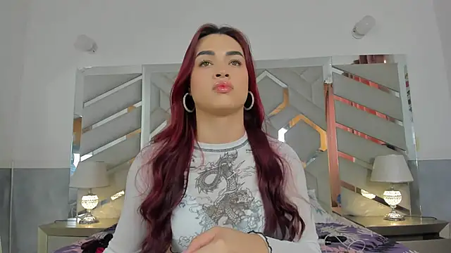 alexandra fire69x online show from February 20, 2:40 pm