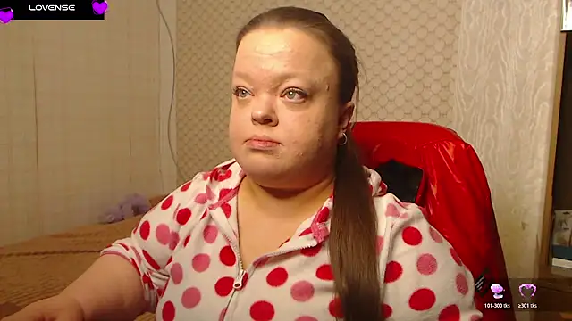 Janiffer MiMi online show from November 16, 7:47 pm