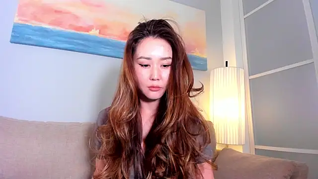 lucky liss  online show from October 14, 6:27 am