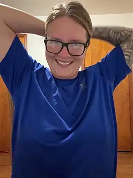 Lizzyloo online show from September 26, 1:25 am