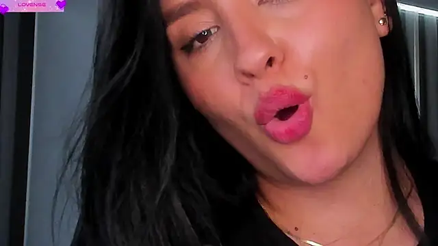 AnushaKumari online show from September 26, 3:53 pm