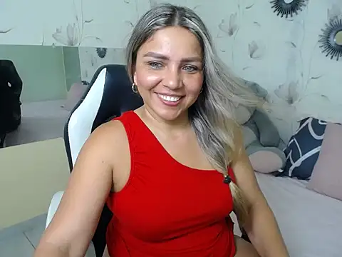 cum bigass online show from November 19, 12:49 pm