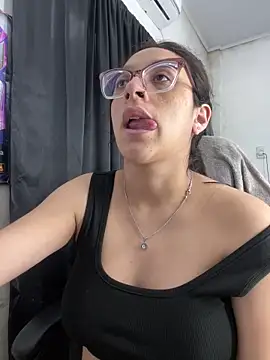 Ninnfa online show from September 19, 5:45 pm