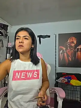 Hannah-grace online show from November 1, 9:35 am