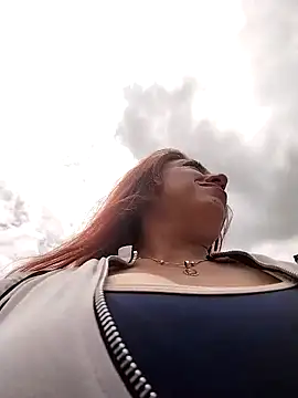 Sofhi a20 online show from April 10, 5:19 pm