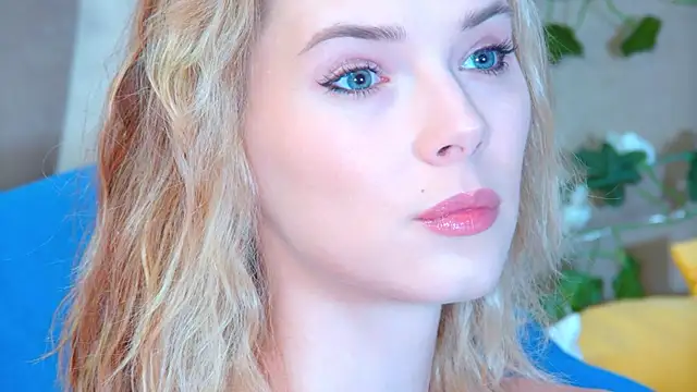 GentleRossi online show from April 16, 9:39 pm