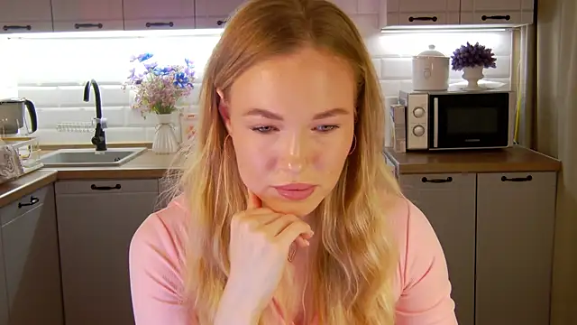 Veronika Mitchel online show from October 19, 12:29 pm