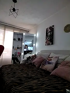 Myrnasexxx online show from October 1, 8:47 pm