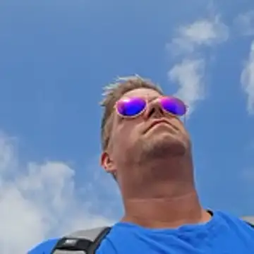 Trucker Hunter online show from October 19, 12:51 pm