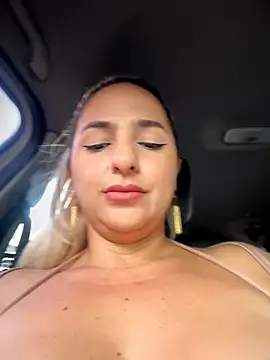 sammyqueenx21 online show from February 23, 8:30 pm