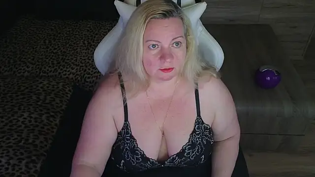 MolligSpielle online show from November 6, 10:59 pm