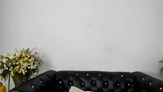 SSCARLETH  online show from April 21, 12:34 pm