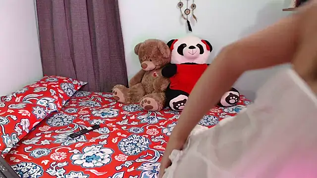 Zaragarciia98 online show from November 14, 10:32 pm