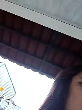 Latina sexy1 online show from January 15, 9:21 pm