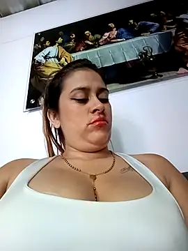 Latina sexy1 online show from April 10, 1:50 pm