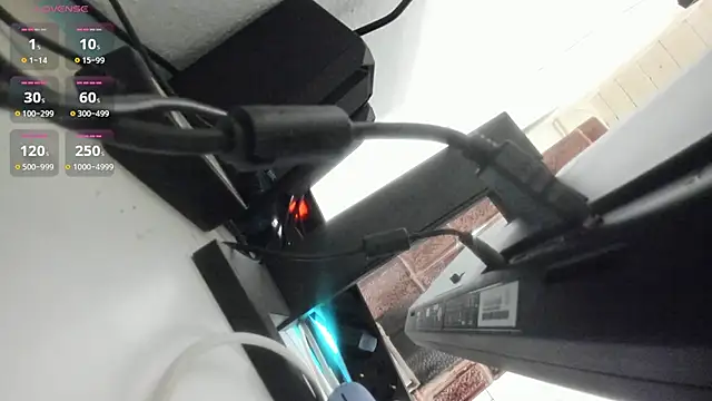 Kardashian     online show from February 15, 7:13 pm