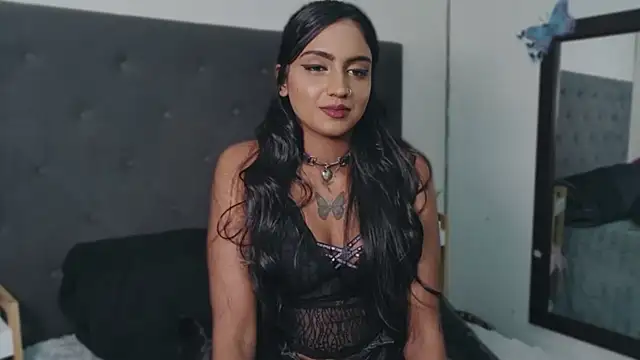 Delilah Blazee online show from June 2, 6:42 pm