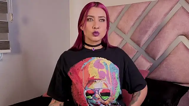  kelly hous36 online show from October 16, 1:25 pm