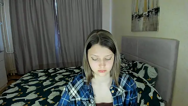 SoniNesti online show from September 11, 3:01 pm