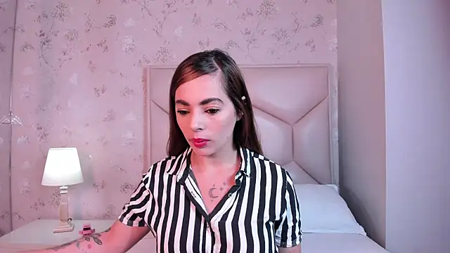 ambar sullivan online show from December 18, 11:37 am