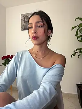 SelenaStone online show from October 1, 9:20 pm