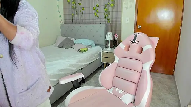 charlott7 online show from December 21, 3:55 am