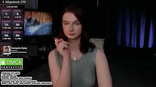 Lee Loo online show from September 10, 2:50 pm