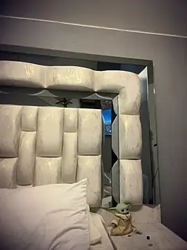 Miaparkerss  online show from October 12, 10:23 pm