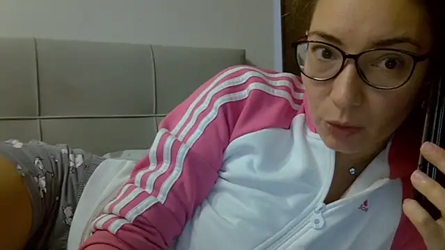 Ashleyspice online show from October 6, 5:46 am