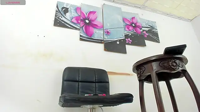 baiolethX online show from October 3, 4:17 am