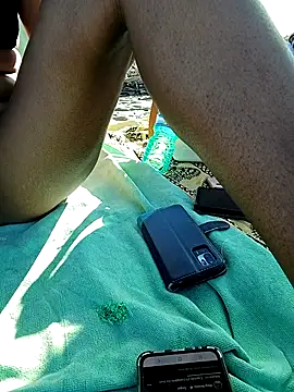 guardami1988 online show from October 10, 8:08 am